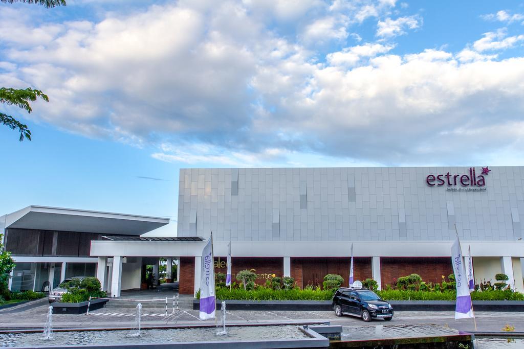 埃斯特雷亚会议酒店 Luwuk 外观 照片